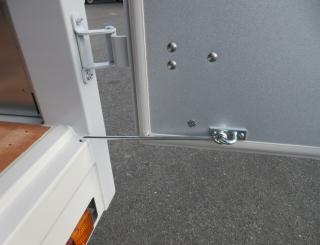 三菱 ウィング 小型  2PGーFEB80 26枚目