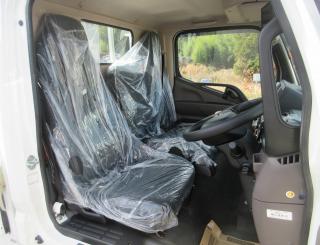 三菱 平ボデー・Wキャブ・シャーシ 小型  2RGーFBAV0 7枚目