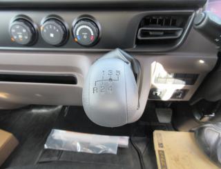 三菱 平ボデー・Wキャブ・シャーシ 小型  2RGーFBAV0 14枚目