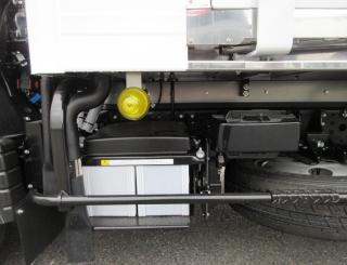 三菱 冷凍・保冷 小型  2RGーFBAV0 38枚目