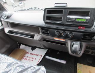 三菱 平ボデー・Wキャブ・シャーシ 小型  2PGーFEB90 12枚目