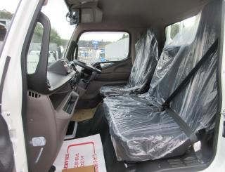 三菱 平ボデー・Wキャブ・シャーシ 小型  2PGーFEB90 20枚目