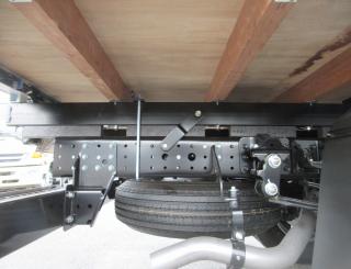 三菱 平ボデー・Wキャブ・シャーシ 小型  2PGーFEB90 33枚目