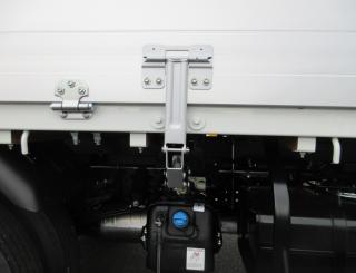 三菱 平ボデー・Wキャブ・シャーシ 小型  2PGーFEB90 35枚目