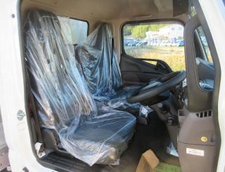 三菱 バン 小型  2RGーFEAV0 7枚目