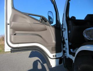 三菱 バン 小型  2RGーFEAV0 22枚目