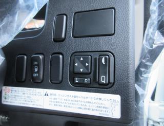 三菱 平ボデー・Wキャブ・シャーシ 中型  2KGーFK65F 10枚目