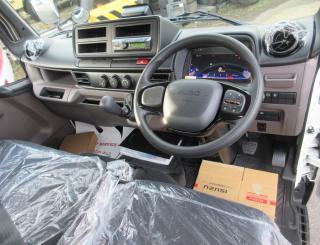 三菱 平ボデー・Wキャブ・シャーシ 小型  2RGーFBAV0 9枚目