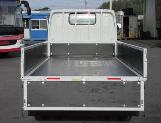 三菱 平ボデー・Wキャブ・シャーシ 小型  2RGーFBAV0 23枚目