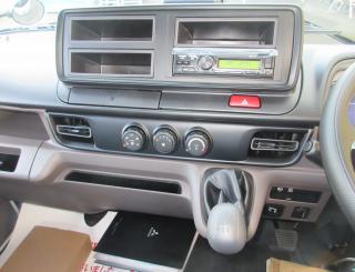 三菱 平ボデー・Wキャブ・シャーシ 小型  2RGーFBAV0 13枚目