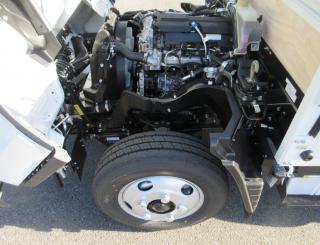 三菱 平ボデー・Wキャブ・シャーシ 小型  2RGーFBAV0 45枚目