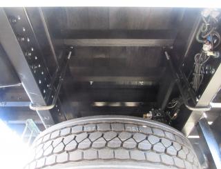 三菱 クレーン付 大型  2PGーFU84VZ 31枚目