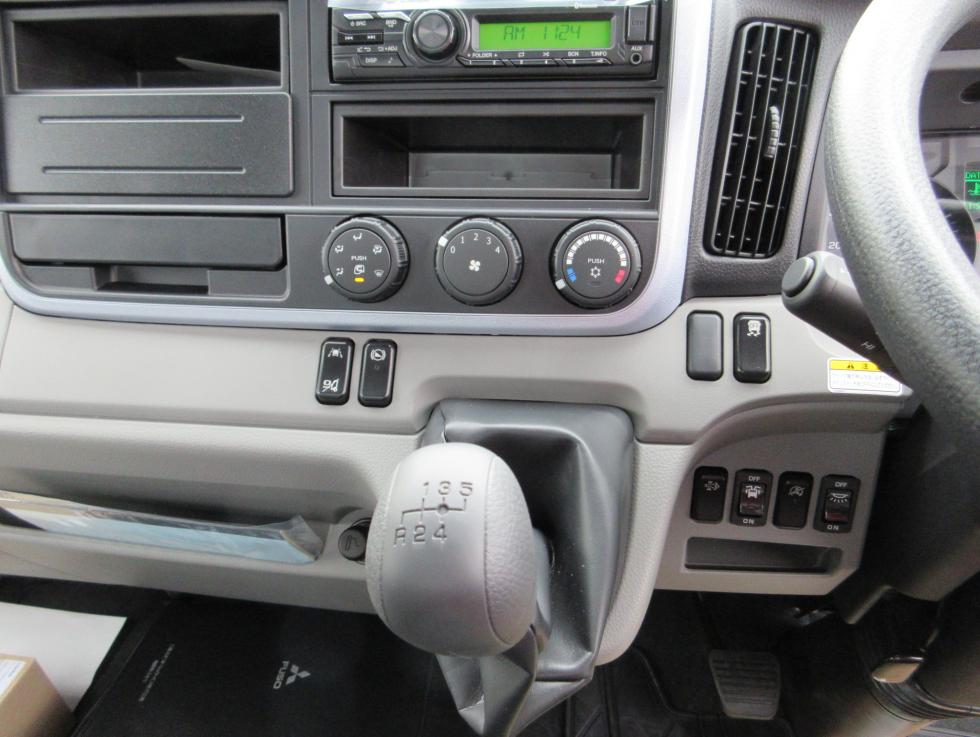 三菱 ウィング 小型 令和5年12月 2RGーFEB50 13枚目