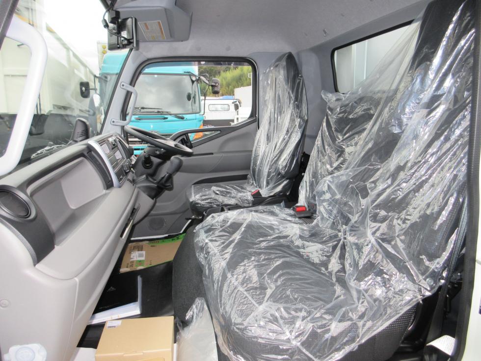 三菱 ウィング 小型 令和5年12月 2RGーFEB50 16枚目