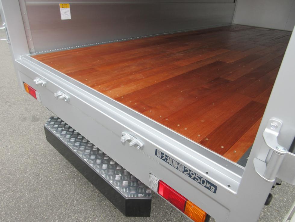 三菱 ウィング 小型 令和5年12月 2RGーFEB50 32枚目