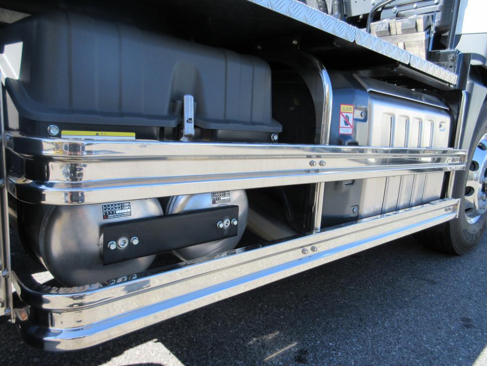 三菱 トラクター 大型  ◆商談中◆　2PGーFP74HDR 35枚目