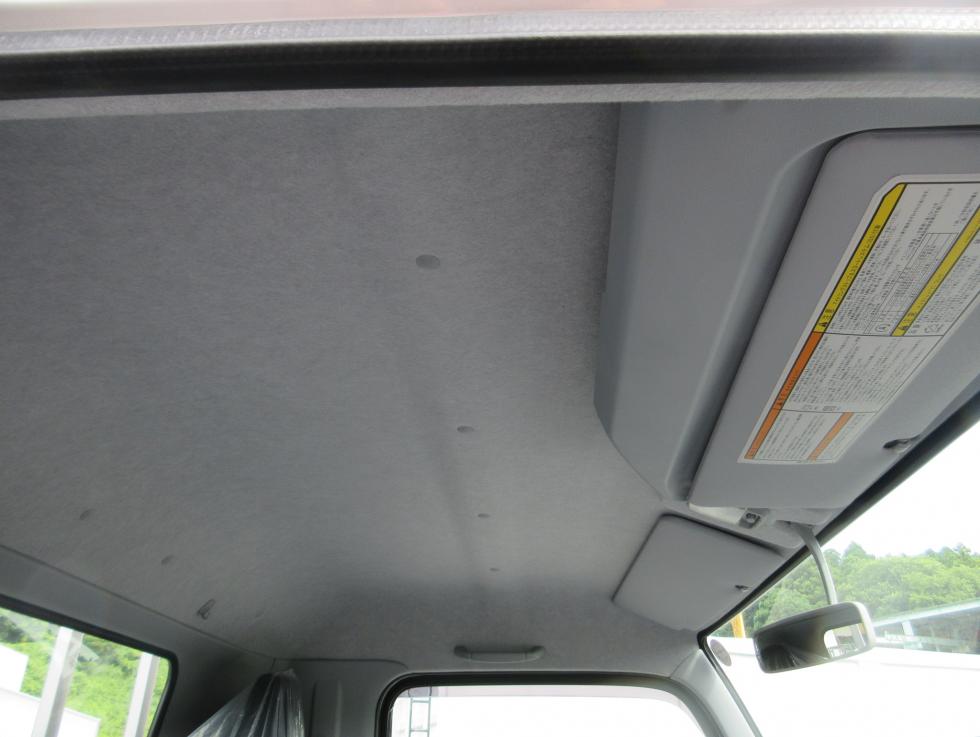 三菱 平ボデー・Wキャブ・シャーシ 小型  2PGーFEB90 16枚目