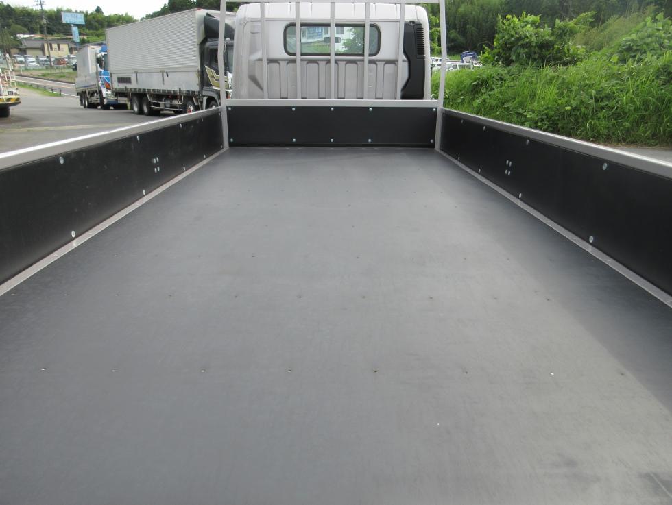 三菱 平ボデー・Wキャブ・シャーシ 小型  2PGーFEB90 23枚目