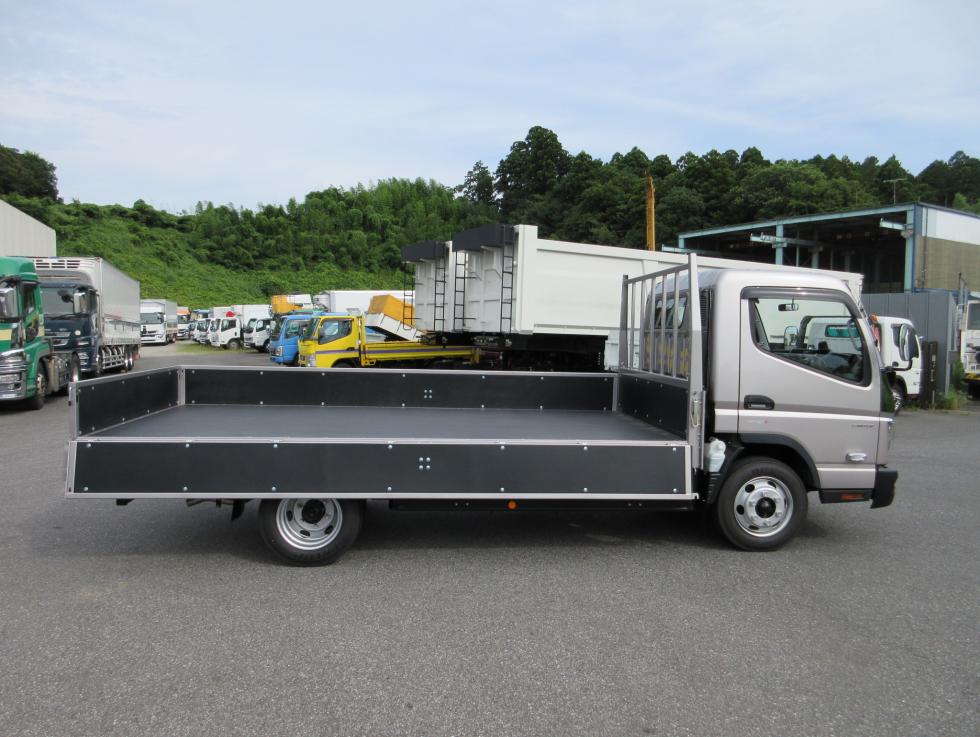 三菱 平ボデー・Wキャブ・シャーシ 小型  2PGーFEB90 25枚目