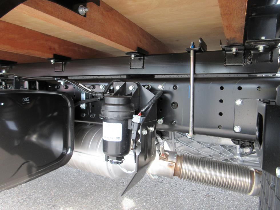 三菱 平ボデー・Wキャブ・シャーシ 小型  2PGーFEB90 32枚目