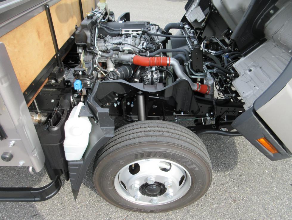 三菱 平ボデー・Wキャブ・シャーシ 小型  2PGーFEB90 41枚目