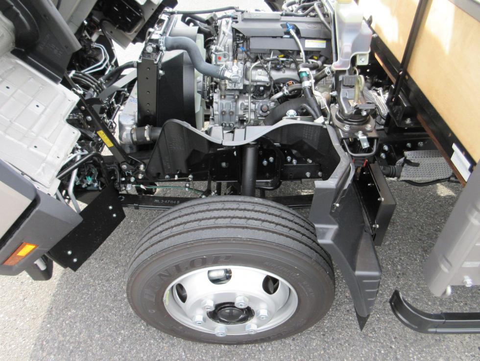 三菱 平ボデー・Wキャブ・シャーシ 小型  2PGーFEB90 43枚目