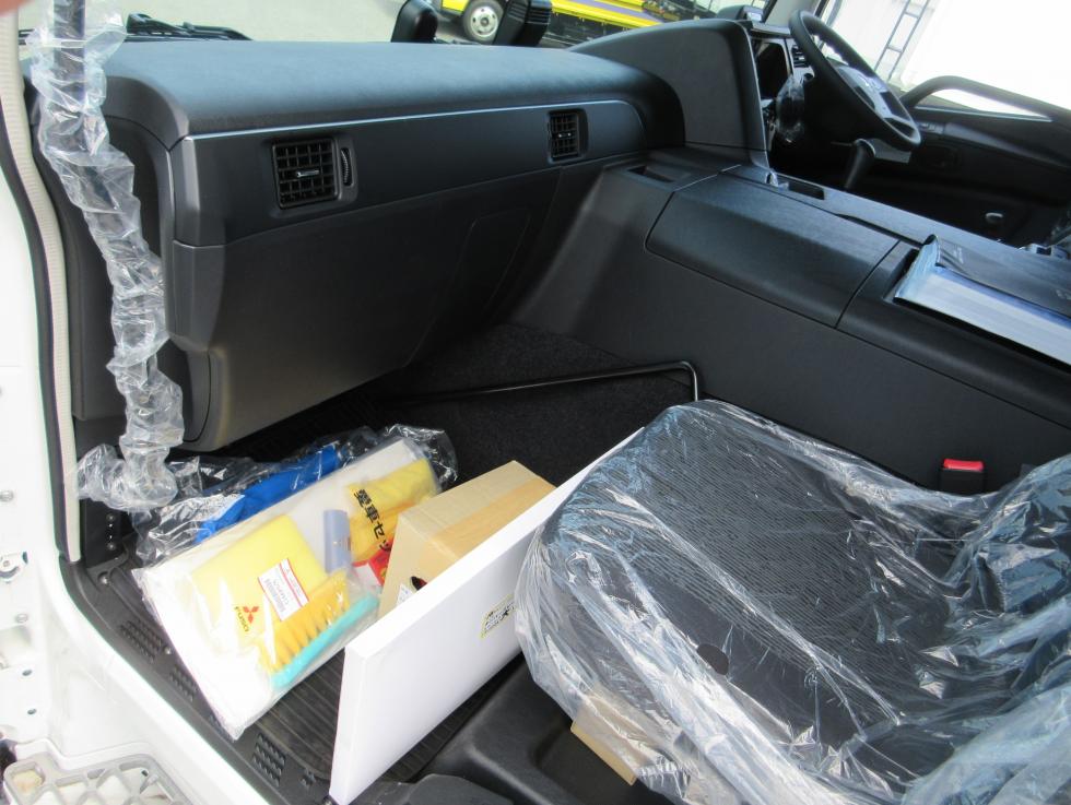 三菱 平ボデー・Wキャブ・シャーシ 大型 令和6年1月 ◆商談中◆　2KG-FS74HZ 17枚目