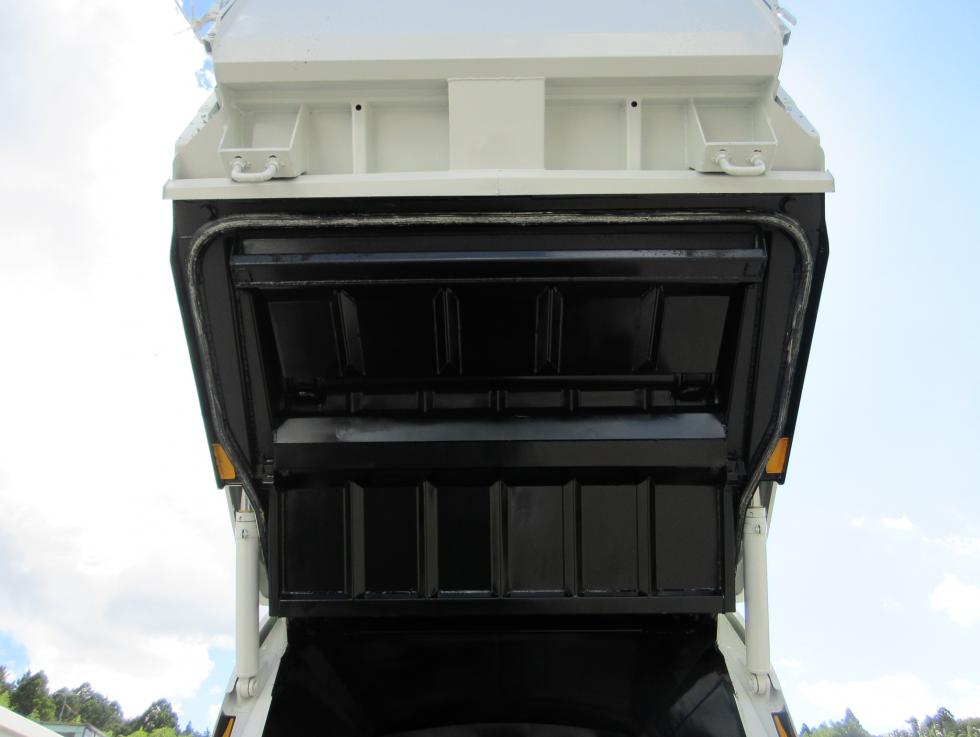 三菱 パッカー 小型  2RGーFEAV0 25枚目