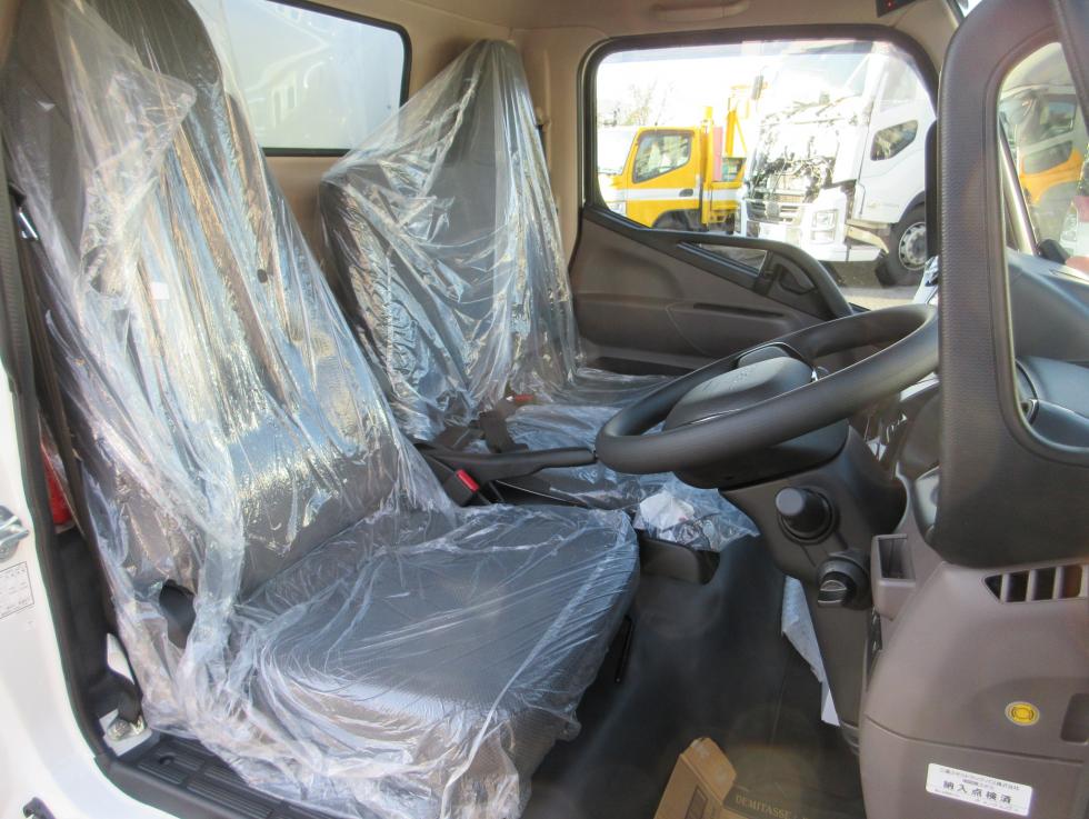 三菱 冷凍・保冷 小型 令和6年10月 ◆商談中◆　2RGーFEAV0 7枚目