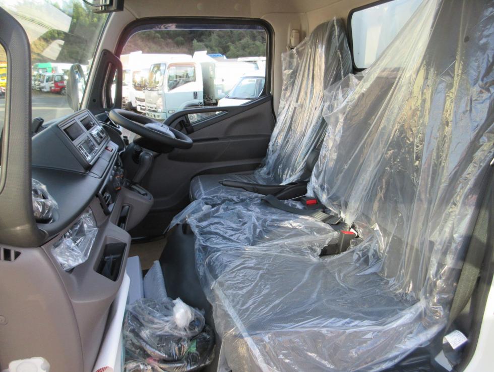 三菱 冷凍・保冷 小型 令和6年10月 ◆商談中◆　2RGーFEAV0 18枚目