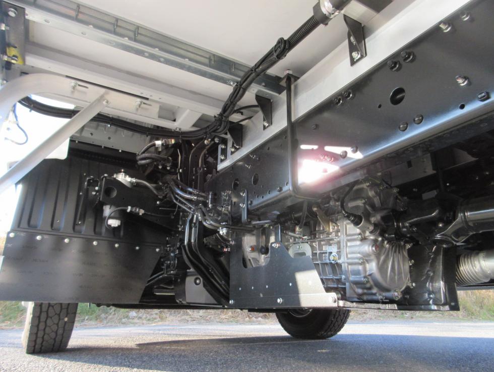 三菱 ウィング 中型 令和6年11月 ◆商談中◆　2KGーFK65F 44枚目