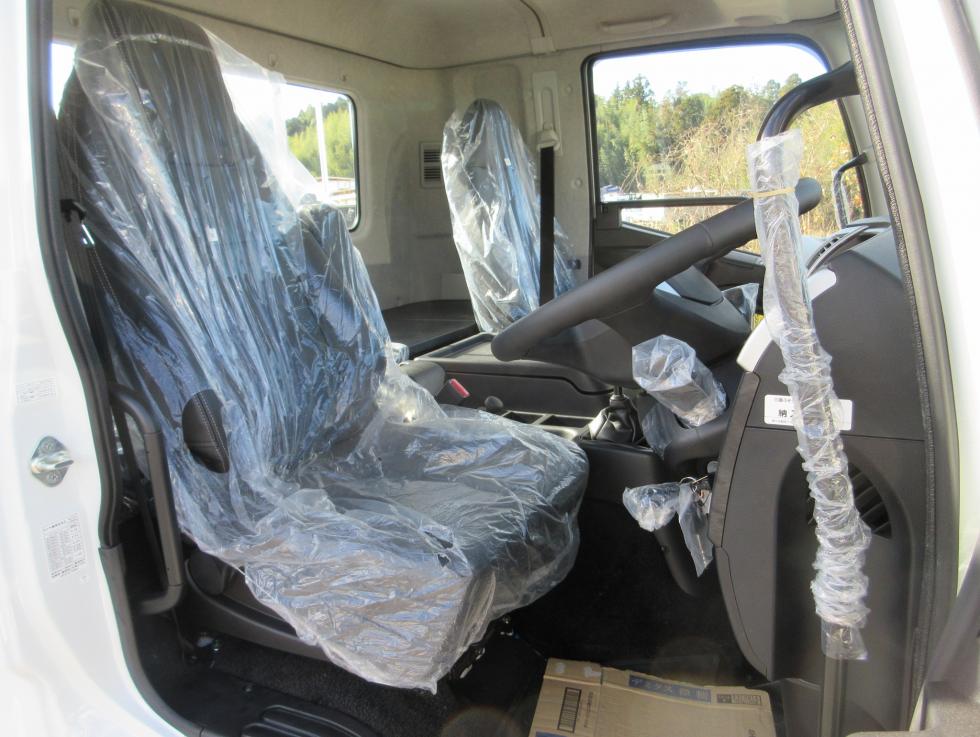 三菱 平ボデー・Wキャブ・シャーシ 中型  ◆商談中◆　2KGーFK62F 7枚目