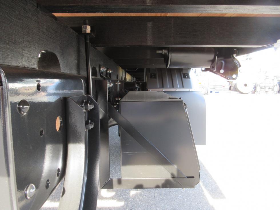 三菱 平ボデー・Wキャブ・シャーシ 中型  ◆商談中◆　2KGーFK62F 31枚目