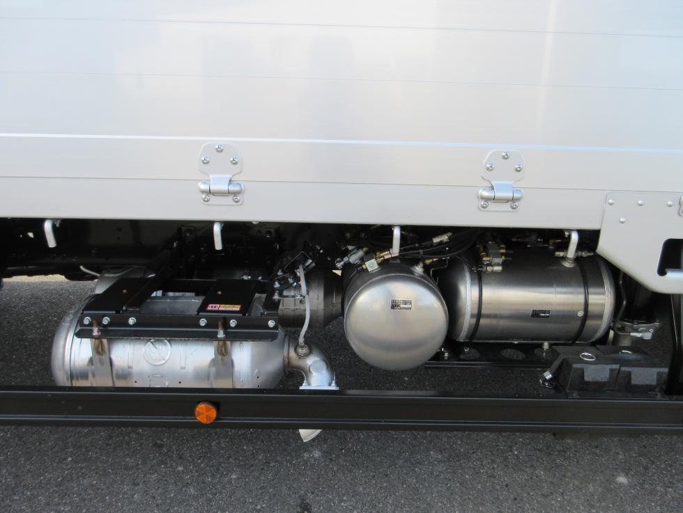 三菱 平ボデー・Wキャブ・シャーシ 中型  ◆商談中◆　2KGーFK62F 34枚目