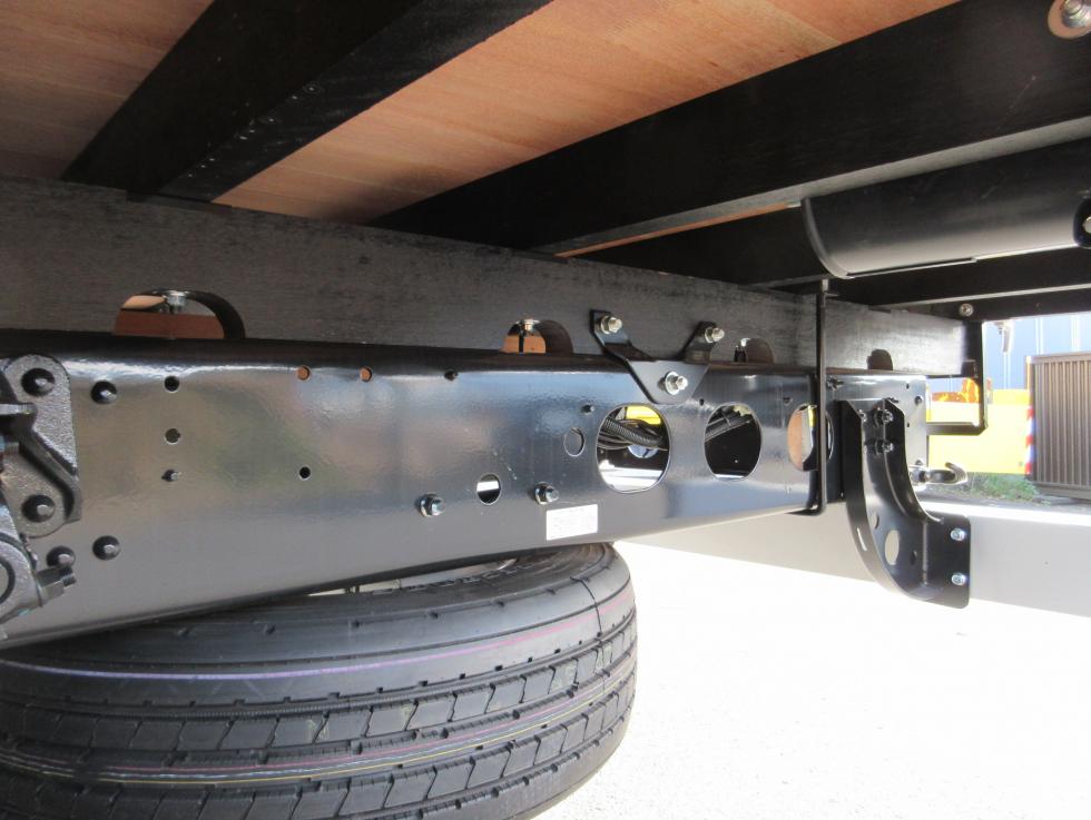 三菱 平ボデー・Wキャブ・シャーシ 中型  ◆商談中◆　2KGーFK62F 39枚目