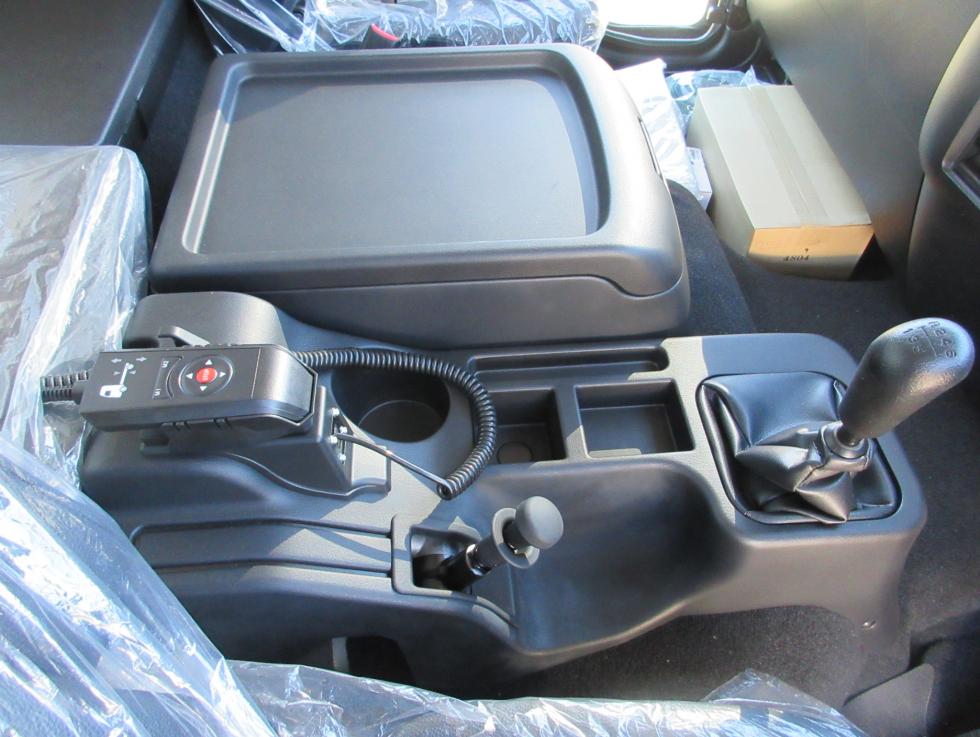 三菱 ウィング 中型 令和6年11月 ◆商談中◆　2KGーFK65F 12枚目