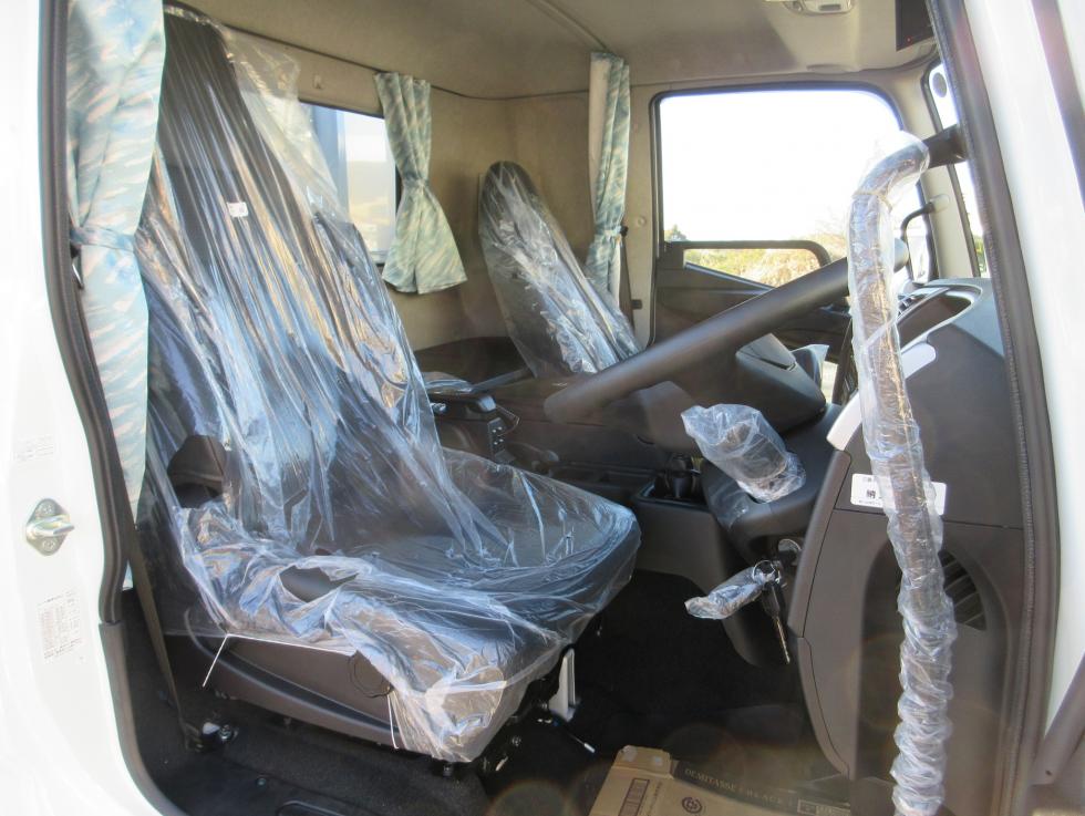 三菱 ウィング 中型 令和6年10月 2KGーFK65F 7枚目