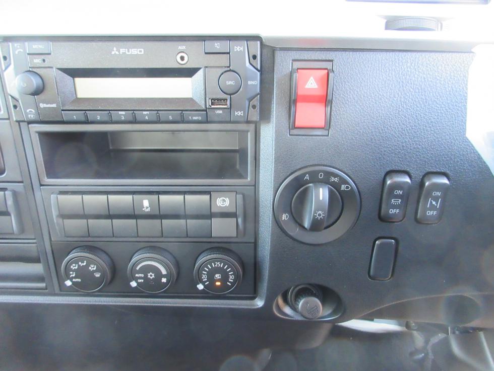 三菱 ウィング 中型 令和6年10月 2KGーFK65F 15枚目