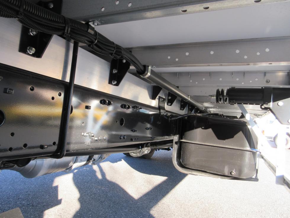 三菱 ウィング 中型 令和6年10月 2KGーFK65F 38枚目