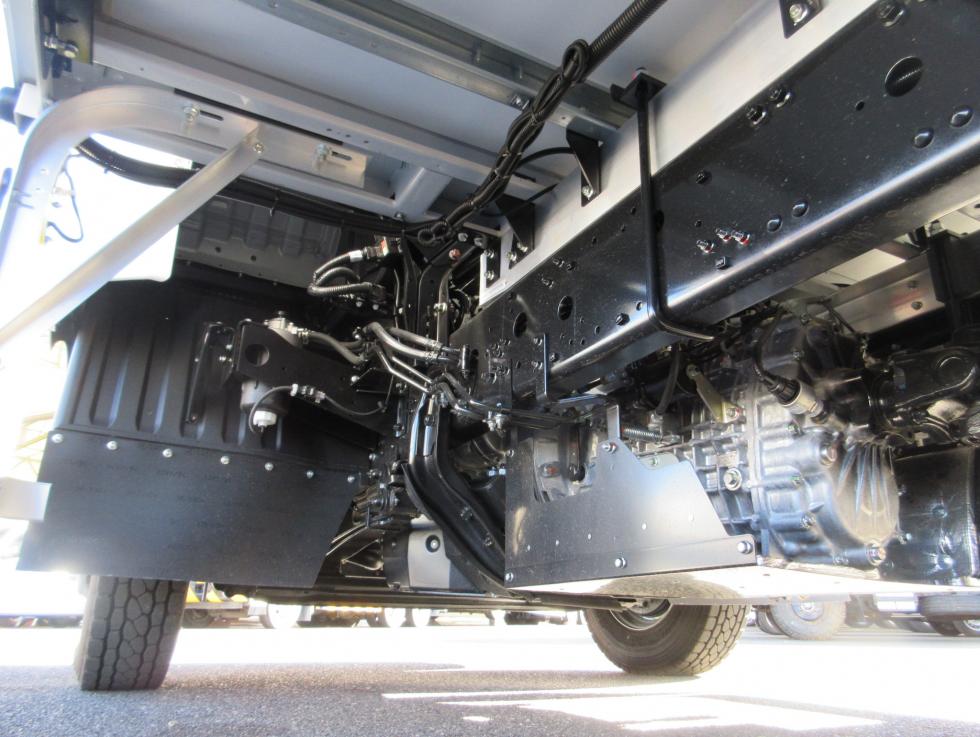 三菱 ウィング 中型 令和6年10月 2KGーFK65F 43枚目