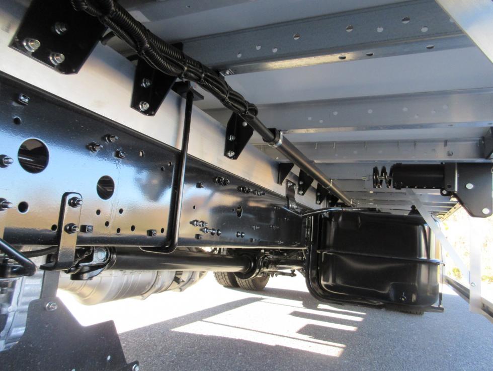 三菱 ウィング 中型 令和6年10月 2KGーFK65F 38枚目