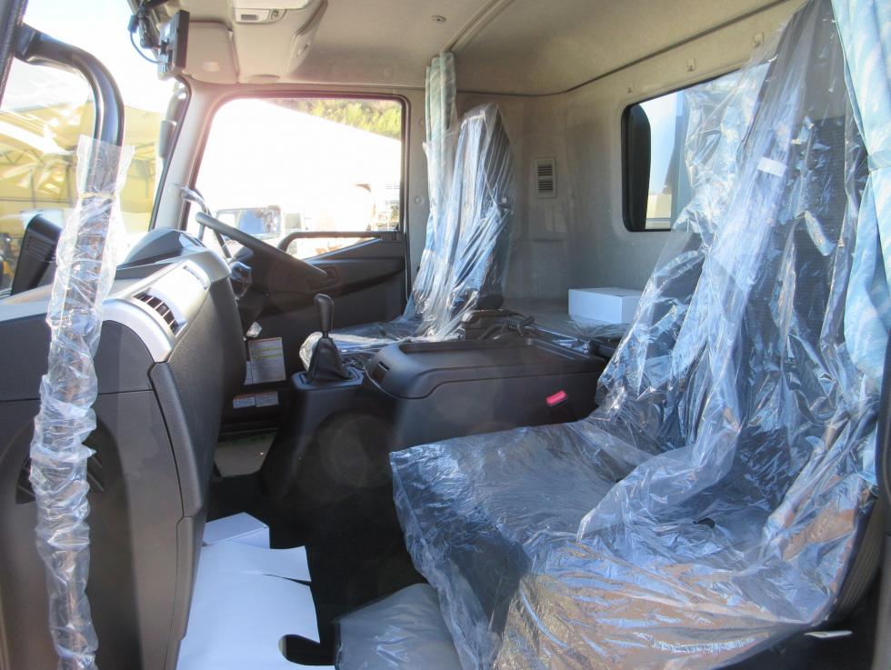 三菱 ウィング 中型 令和6年10月 2KGーFK65F 19枚目