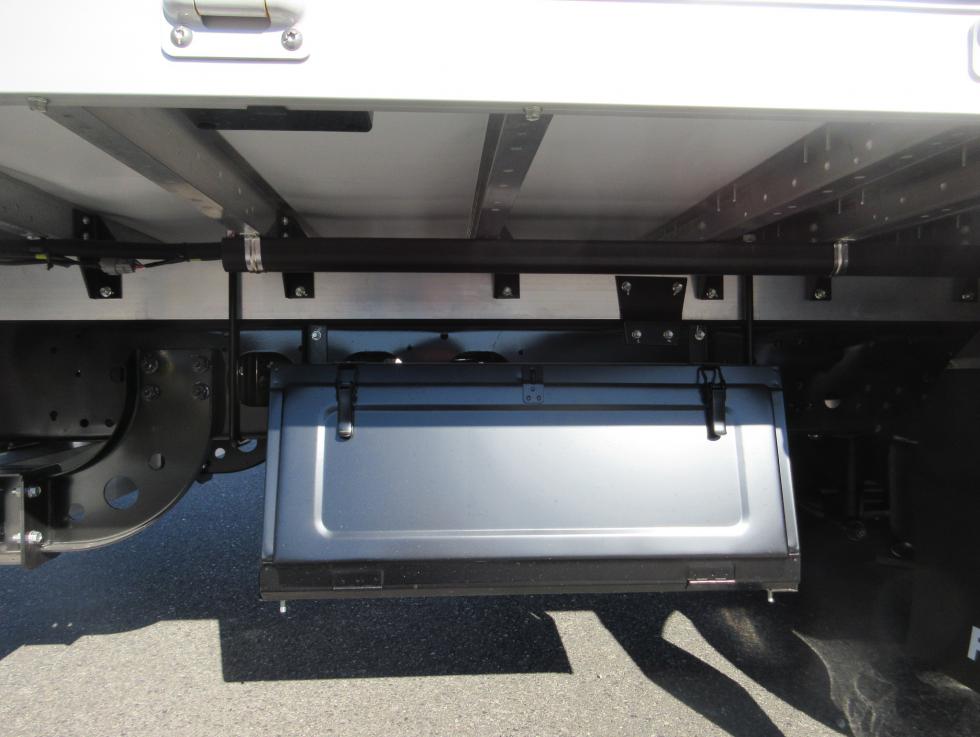 三菱 ウィング 中型 令和6年10月 2KGーFK65F 34枚目