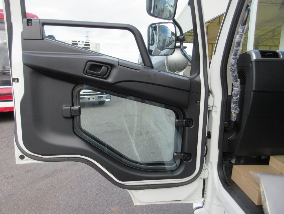 三菱 ウィング 中型 令和7年1月 ◆商談中◆　2KGーFK65F 20枚目