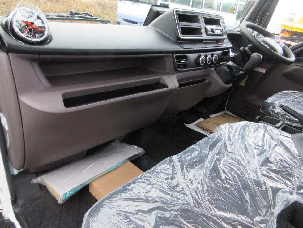 三菱 平ボデー・Wキャブ・シャーシ 小型 令和7年1月 ◆商談中◆　2RGーFEB50 20枚目