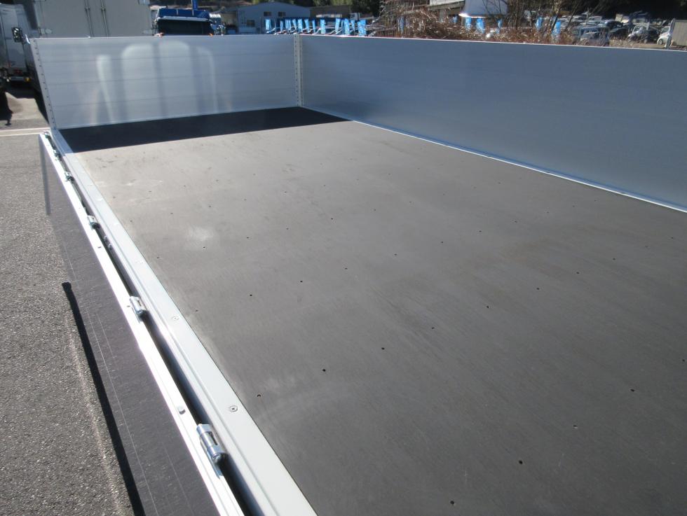 三菱 平ボデー・Wキャブ・シャーシ 小型  2RGーFEB80 29枚目