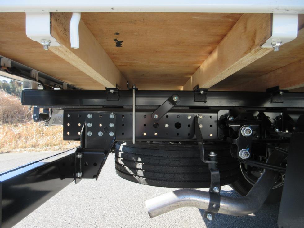 三菱 平ボデー・Wキャブ・シャーシ 小型  2RGーFEB80 34枚目