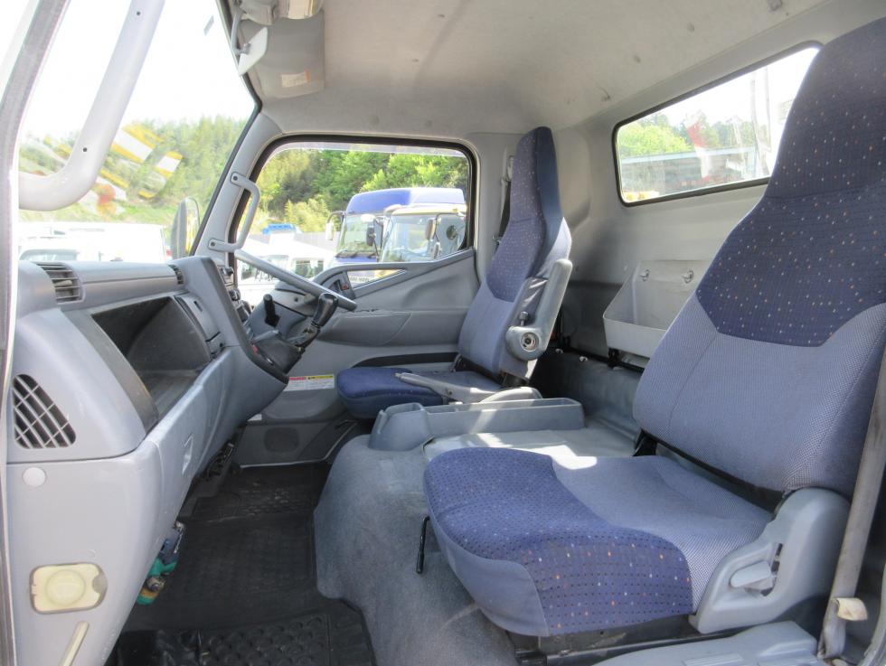 三菱 クレーン付 小型 平成18年3月 ◆商談中◆　PA-FG83DE 16枚目