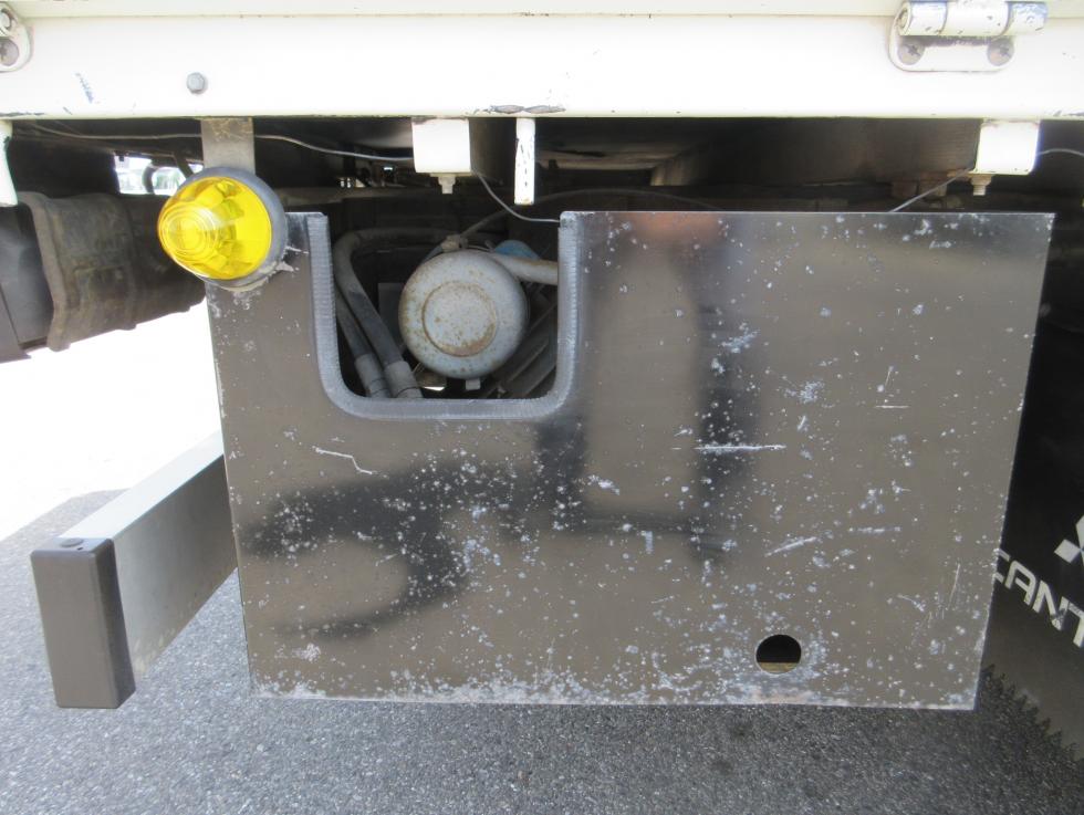 三菱 クレーン付 小型 平成18年3月 ◆商談中◆　PA-FG83DE 35枚目