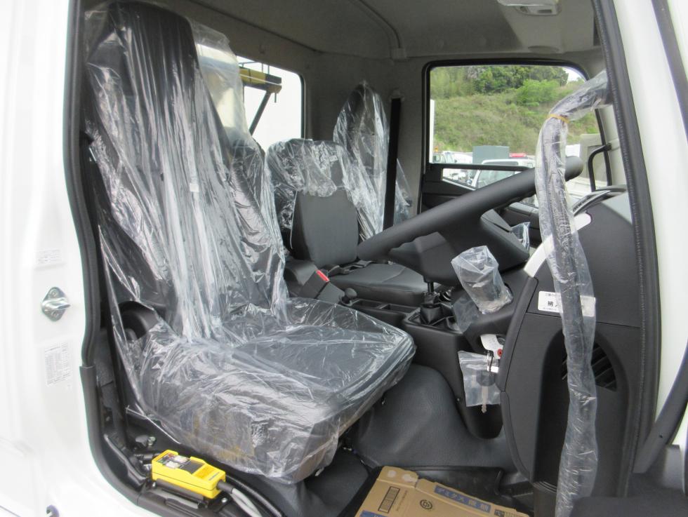 三菱 アームロール 中型 令和7年4月 ◆商談中◆　2KGーFK72F 7枚目